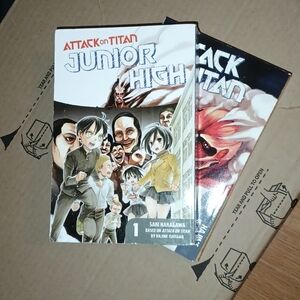 Attack on Titan Junior High Manga Set